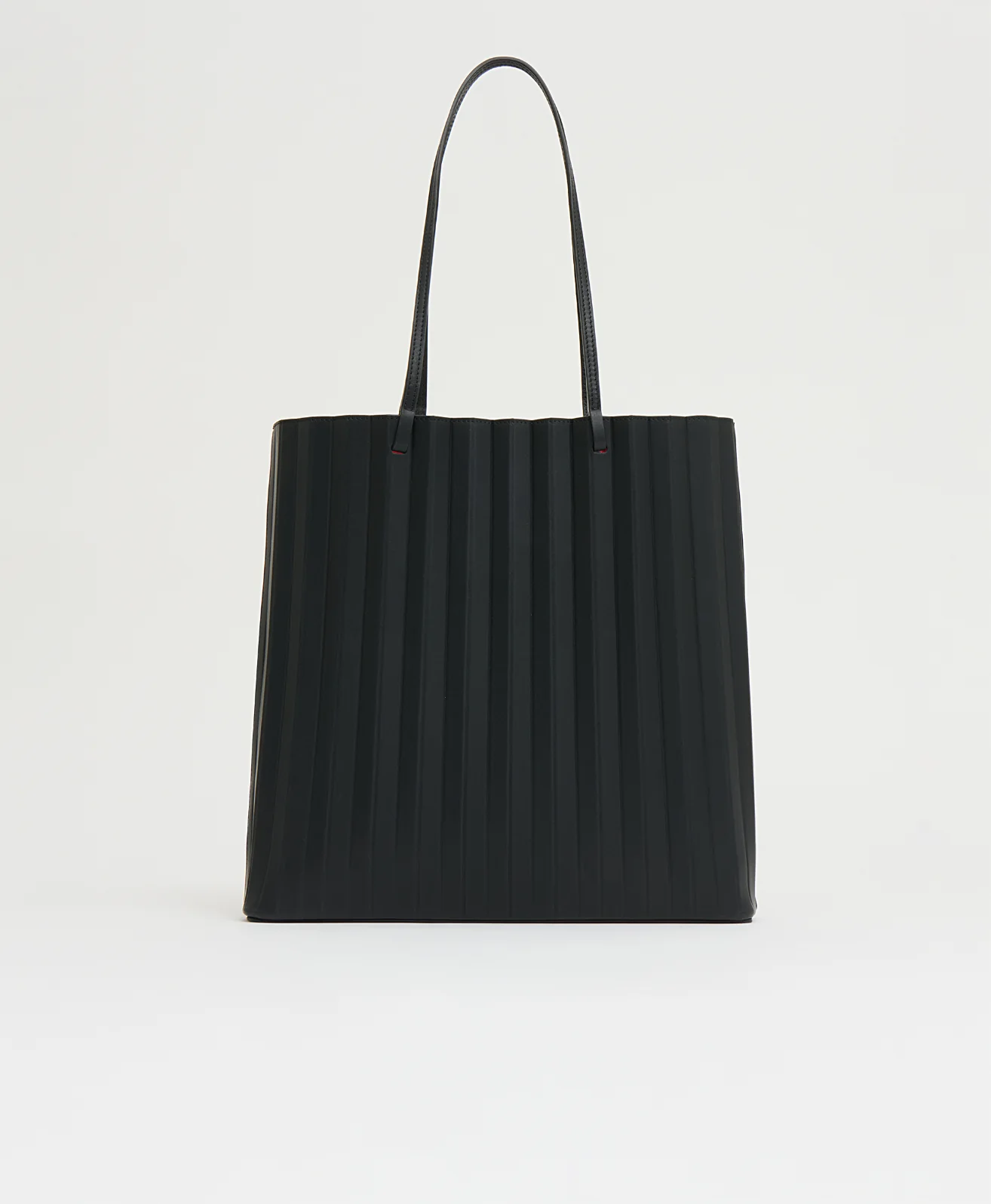 Large Pleated Filo Tote - Black/Flamma