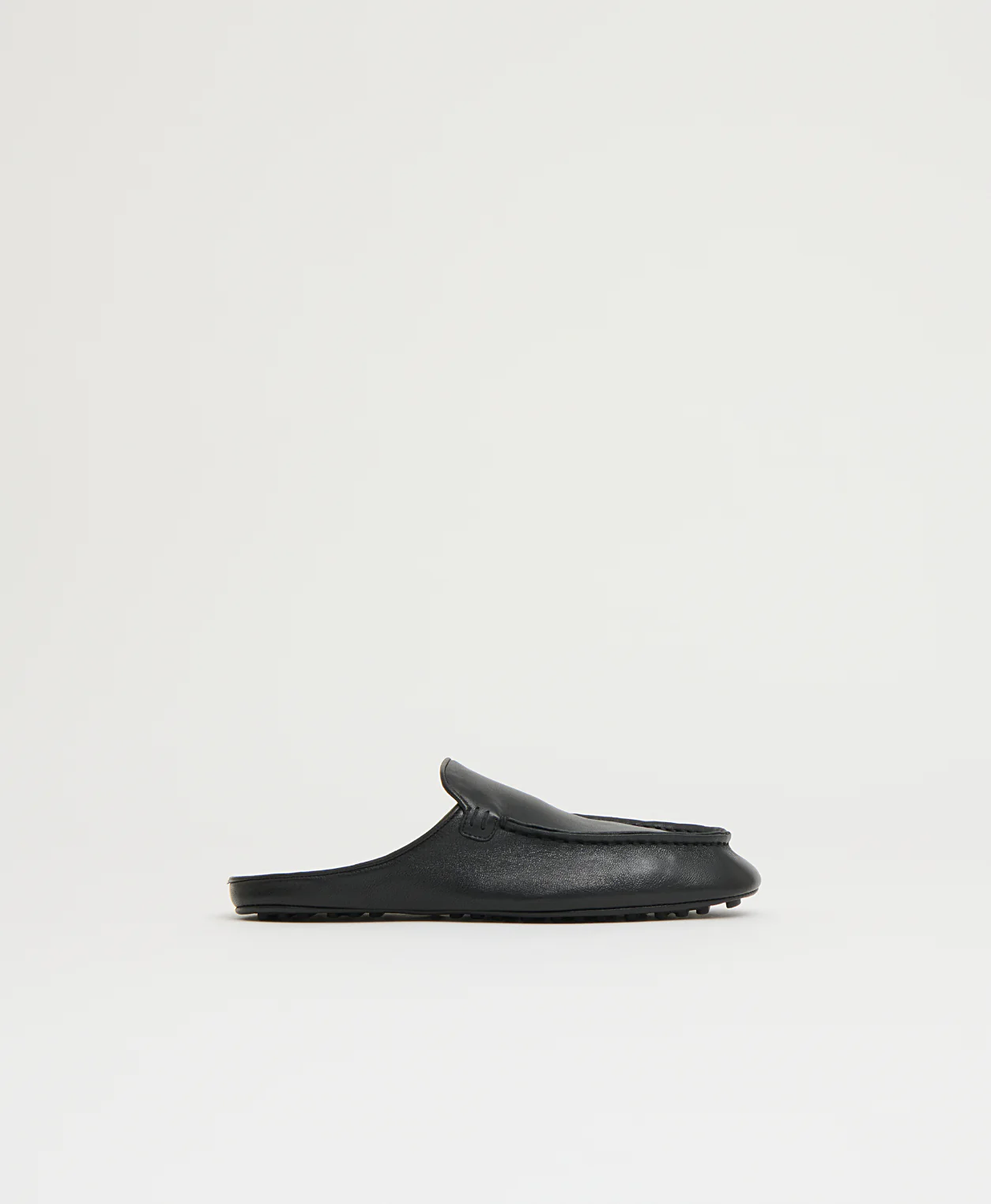 Moccasin Mule - Black
